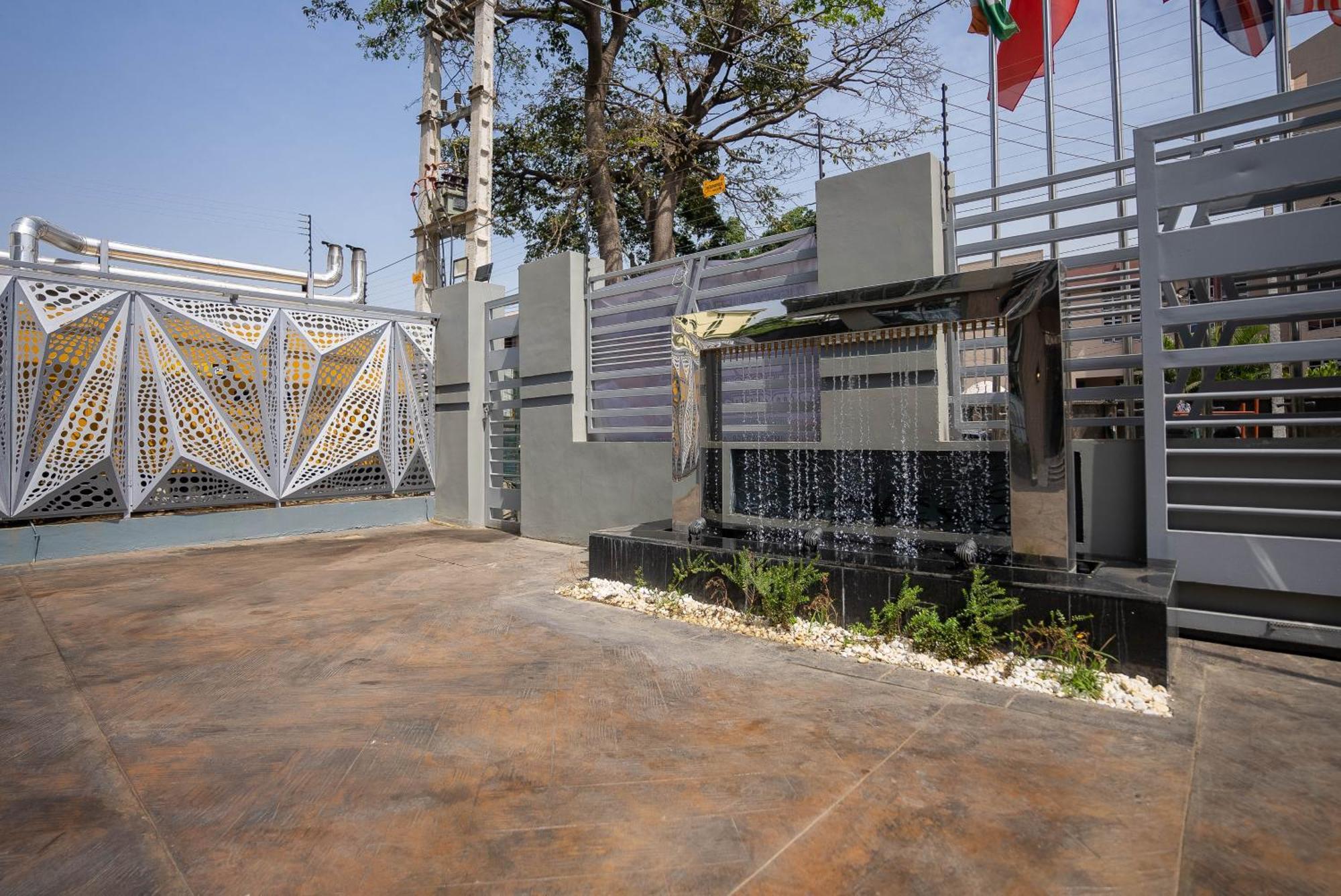 Gta Hotel Ikeja Exteriör bild